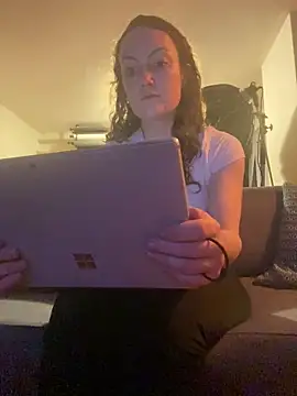 sexybriiiixoxo online show from April 13, 4:07 am