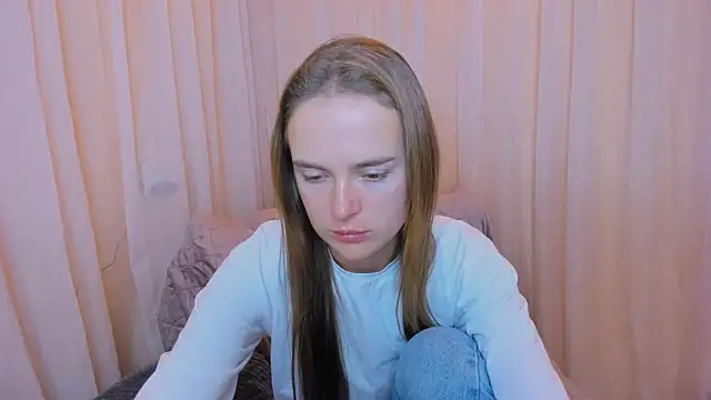 Snapshot of LilMary_ chatting on November 26, 11:55 am LilMary online show from November 26, 11:55 am