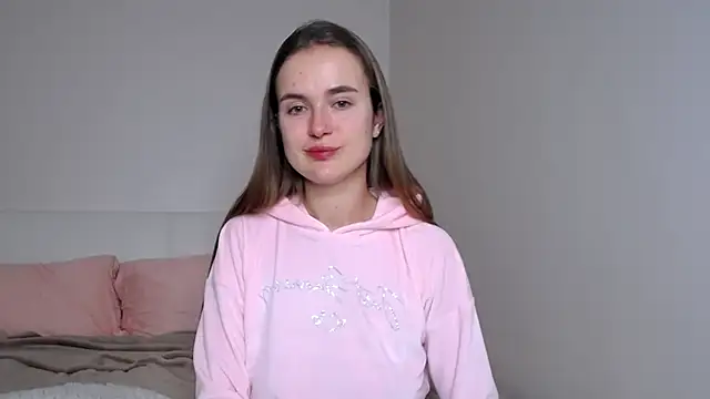 Snapshot of LilMary_ chatting on December 15, 8:24 pm LilMary online show from December 15, 8:24 pm