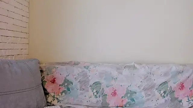 LilMary  online show from February 23, 8:33 am