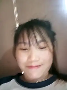 min-xinh online show from March 30, 8:59 am