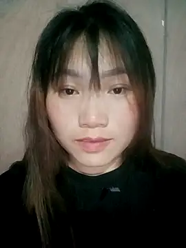 min-xinh online show from April 3, 3:54 pm