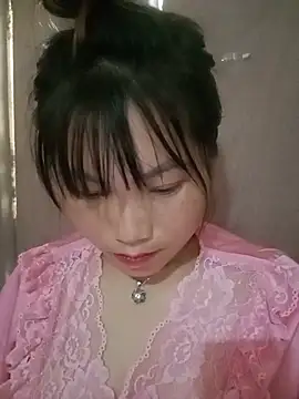 Snapshot of min-xinh chatting on June 29, 2:18 am min-xinh online show from June 29, 2:18 am