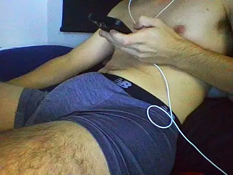 AlbertoRuiz086 online show from October 16, 6:14 am