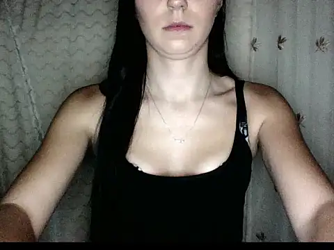 LuisaLive online show from February 14, 8:49 pm