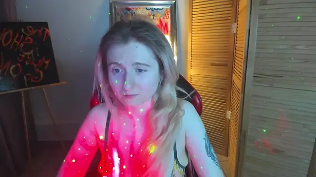 CamillaDreamer online show from April 2, 4:04 pm