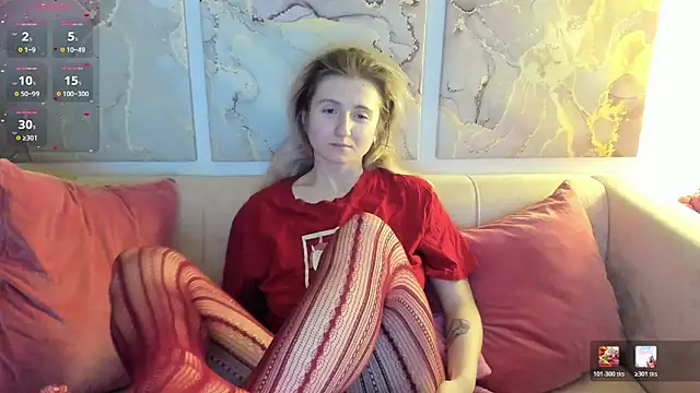 CamillaDreamer online show from April 13, 1:11 am