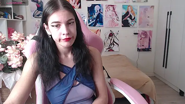 Snapshot of LidaAngel21 chatting on October 18, 2:25 am LidaAngel21 online show from October 18, 2:25 am