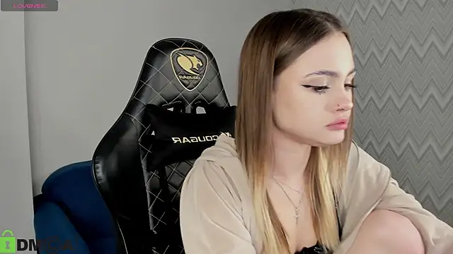 KarinaBroks online show from November 13, 11:42 am