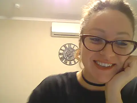 Sweet00Fox online show from November 2, 5:26 pm