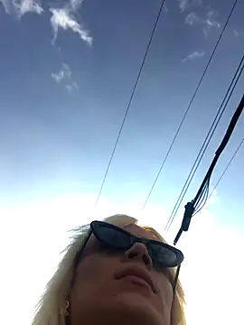 Snapshot of alexawinterrr chatting on October 2, 9:11 pm alexawinterrr online show from October 2, 9:11 pm