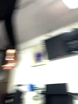 Snapshot of alexawinterrr chatting on December 4, 9:23 pm alexawinterrr online show from December 4, 9:23 pm