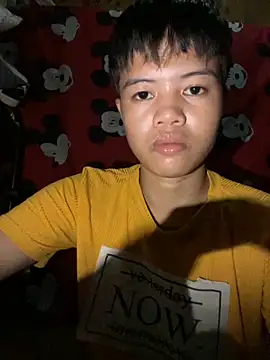 Snapshot of Obre17 chatting on September 29, 2:06 am Obre17 online show from September 29, 2:06 am