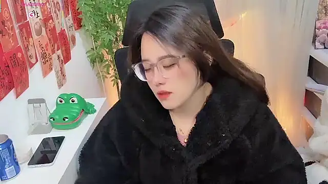 NEWONETO online show from January 9, 3:15 pm