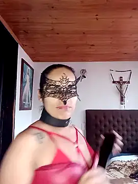Snapshot of QueenBDSM chatting on September 30, 7:08 pm QueenBDSM online show from September 30, 7:08 pm