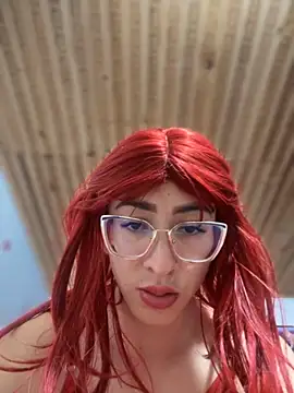 Snapshot of NICOLLE__12 chatting on October 18, 7:36 pm NICOLLE 12 online show from October 18, 7:36 pm