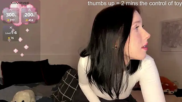 KayaNorth online show from February 15, 4:03 pm