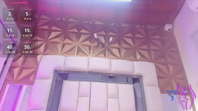 Snapshot of violet_milleer chatting on November 5, 7:03 pm violet milleer online show from November 5, 7:03 pm