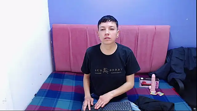 alexmadisoncm101 online show from October 8, 3:04 am