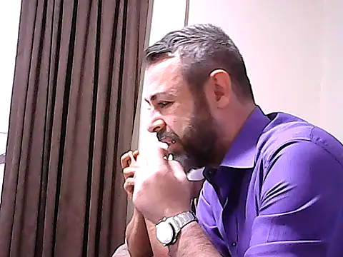 Amigo350535 online show from November 9, 10:41 pm