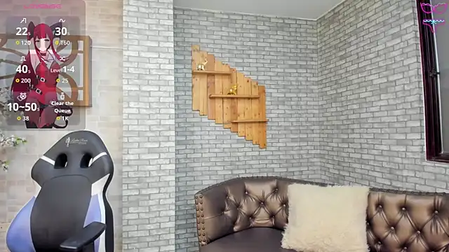 Alisonn Doll online show from November 22, 12:15 pm