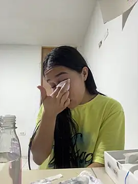 Amelia Rivas online show from April 4, 10:46 am