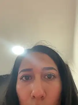 Snapshot of Amelia_Rivas chatting on May 9, 1:33 am Amelia Rivas online show from May 9, 1:33 am