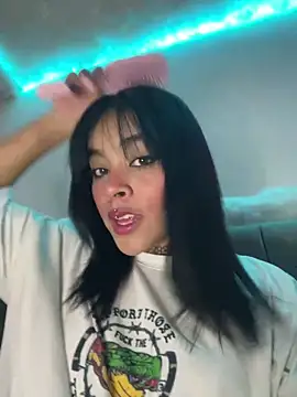 Veeronica  online show from September 27, 1:21 am