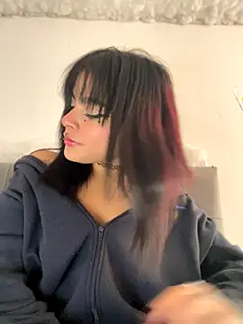 Veeronica  online show from October 3, 8:39 pm