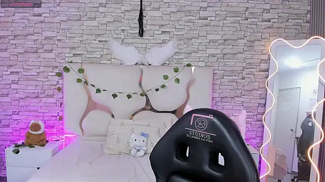 casse tay online show from April 13, 3:23 am