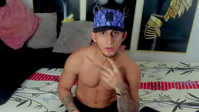 Snapshot of HotJake_hall chatting on October 29, 8:21 pm HotJake hall online show from October 29, 8:21 pm