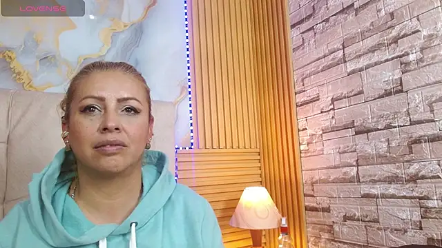 Snapshot of mavyhot303 chatting on January 14, 10:36 pm mavyhot303 online show from January 14, 10:36 pm