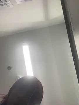 taylor hot85 online show from April 11, 4:55 pm