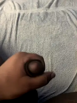 Snapshot of mamasfavtoy_ chatting on October 14, 6:25 am mamasfavtoy online show from October 14, 6:25 am