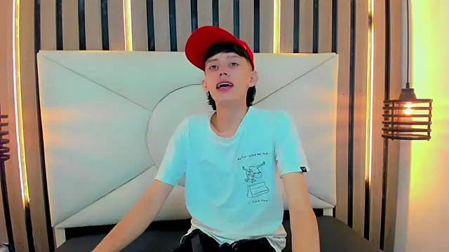 thaigo twink38 online show from April 24, 8:06 am