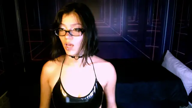 ChloePetite 0 online show from October 23, 7:12 pm