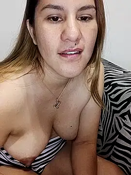 Snapshot of kata_77 chatting on October 18, 9:21 am kata 77 online show from October 18, 9:21 am