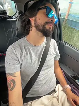 maximusdominus26 online show from December 19, 3:30 pm