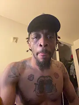 thefreakscomeoutatnight online show from December 15, 10:19 am