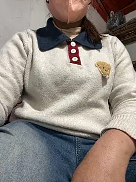 Snapshot of Liu30 chatting on November 28, 5:15 pm Liu30 online show from November 28, 5:15 pm