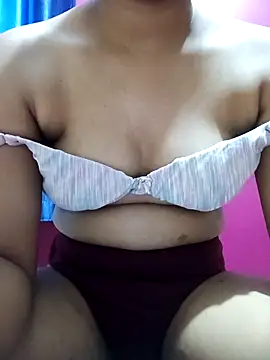 Snapshot of sweetysmita chatting on October 6, 4:26 pm sweetysmita online show from October 6, 4:26 pm