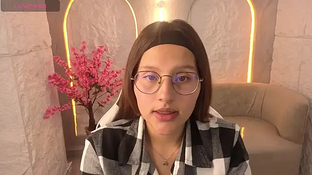 Nyx Tamy Tx  online show from October 11, 12:47 pm