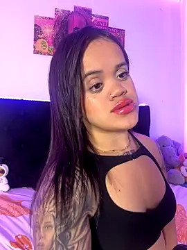 Snapshot of Sussyroxxx chatting on November 30, 12:36 am Sussyroxxx online show from November 30, 12:36 am