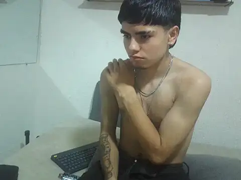 Anthony riverss online show from November 26, 11:39 pm