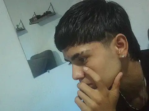 Anthony riverss online show from November 28, 11:07 pm