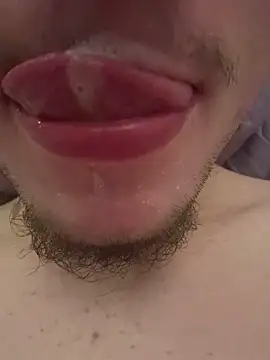 Snapshot of davidoso6271 chatting on November 7, 11:38 pm davidoso6271 online show from November 7, 11:38 pm