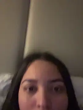 labella0101 online show from September 28, 1:00 am