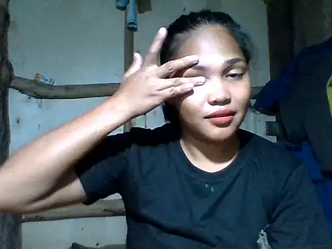 sweetlexypinay19 online show from April 15, 1:18 pm