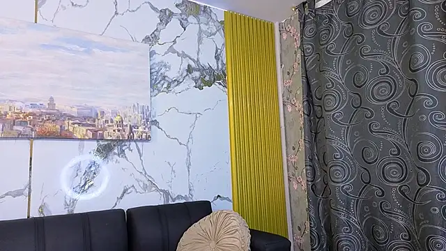 Snapshot of Nahomy_Smiths_aws chatting on December 1, 10:15 pm Nahomy Smiths aws online show from December 1, 10:15 pm