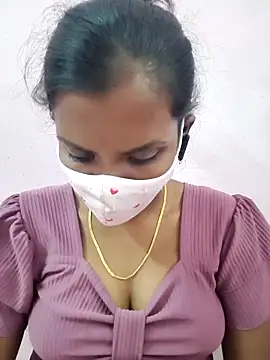 Snapshot of Tamil_Monika chatting on February 15, 7:05 am Tamil Monika online show from February 15, 7:05 am